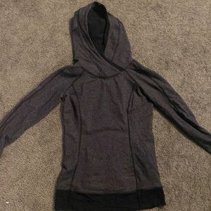 Lululemon runderful hooded long sleeve
